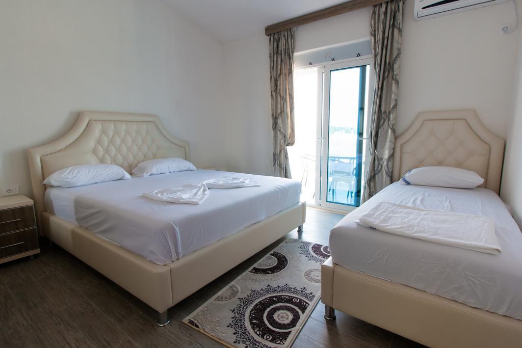 A3 Apartments 乌尔齐尼 外观 照片